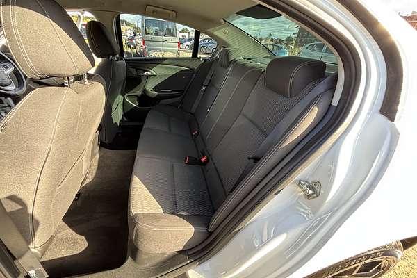 2014 Holden Commodore Evoke VF