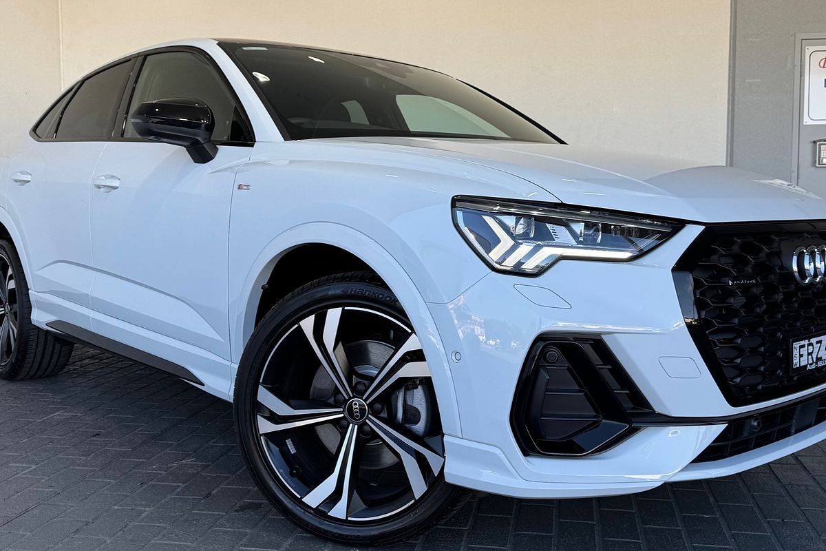 2025 Audi Q3 40 TFSI S line F3