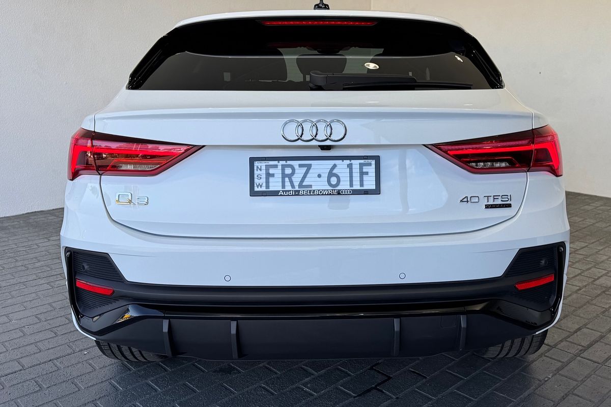 2025 Audi Q3 40 TFSI S line F3