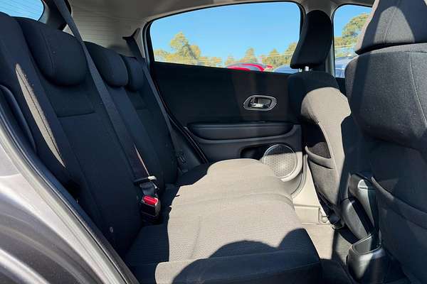 2018 Honda HR-V VTi-S