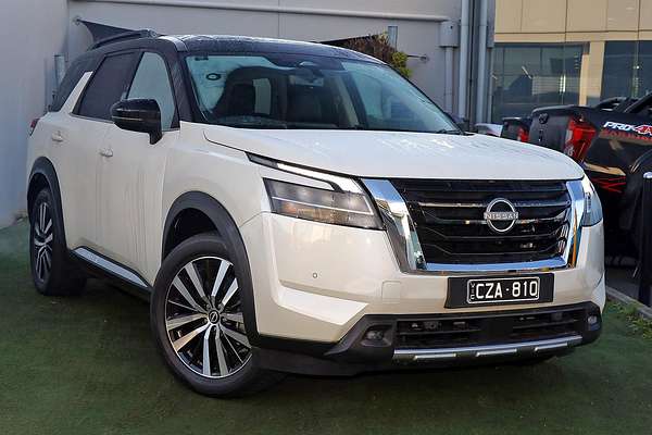2023 Nissan Pathfinder Ti-L R53