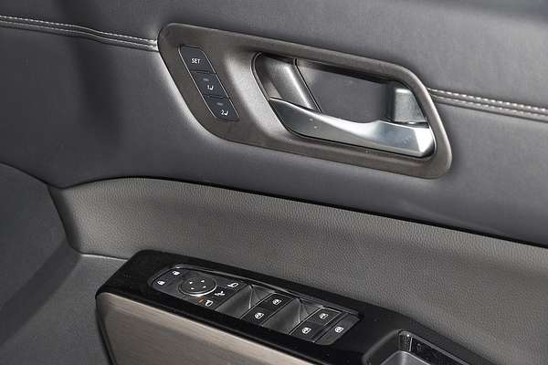 2023 Nissan Pathfinder Ti-L R53