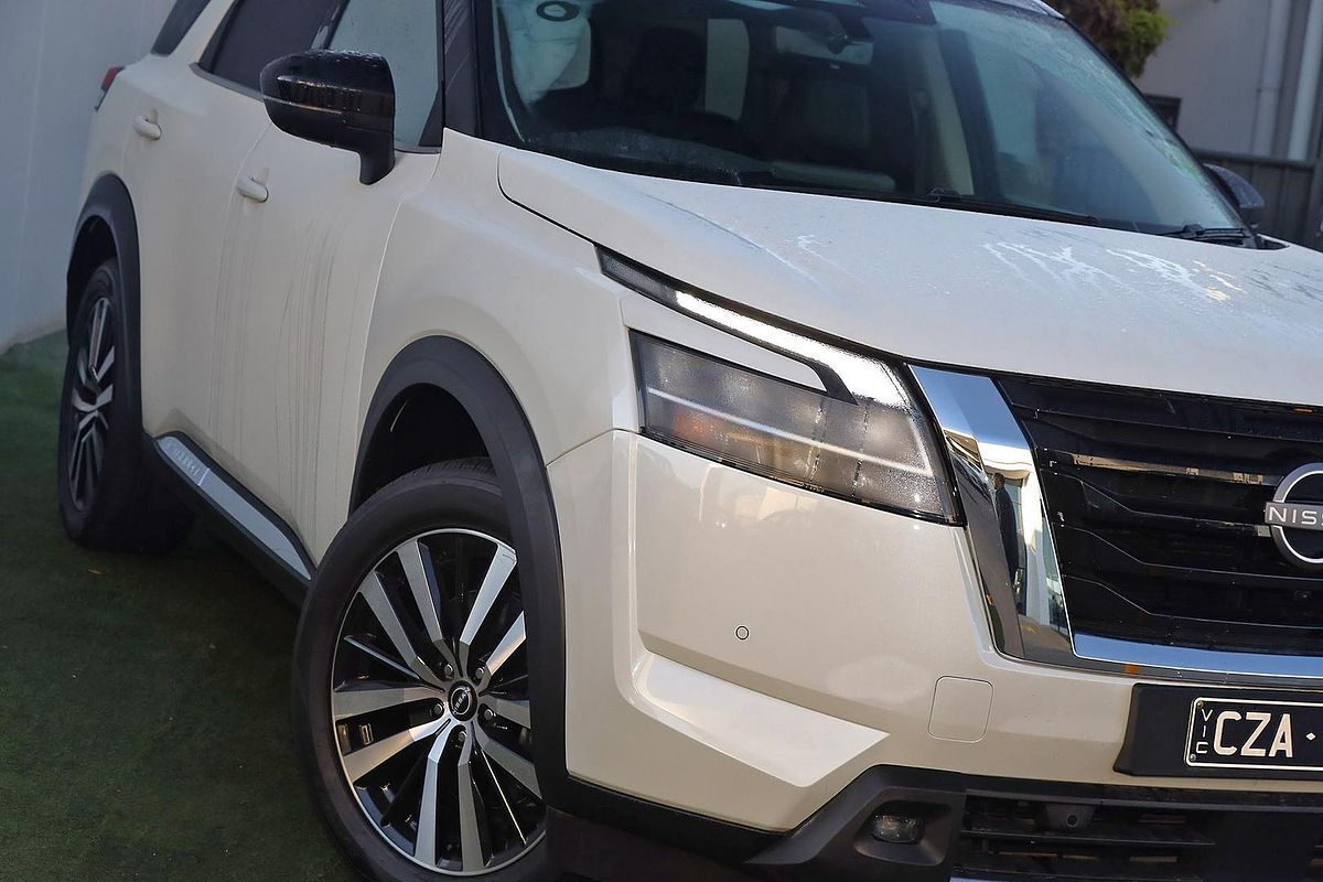 2023 Nissan Pathfinder Ti-L R53