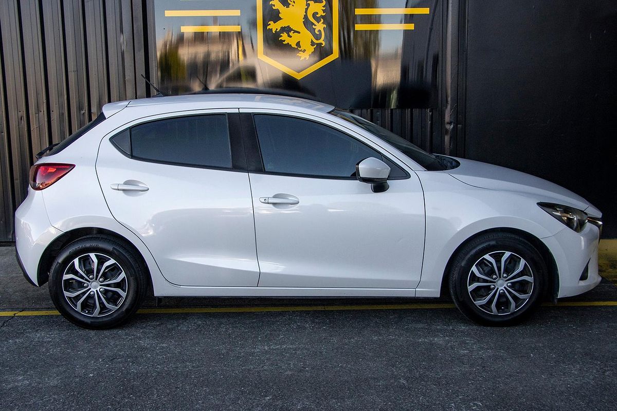 2017 Mazda 2 Neo DJ Series