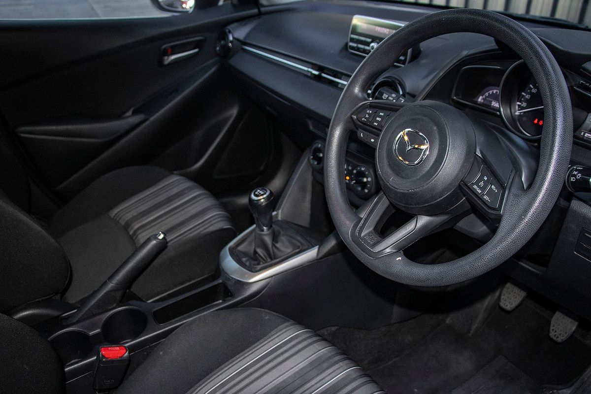 2017 Mazda 2 Neo DJ Series