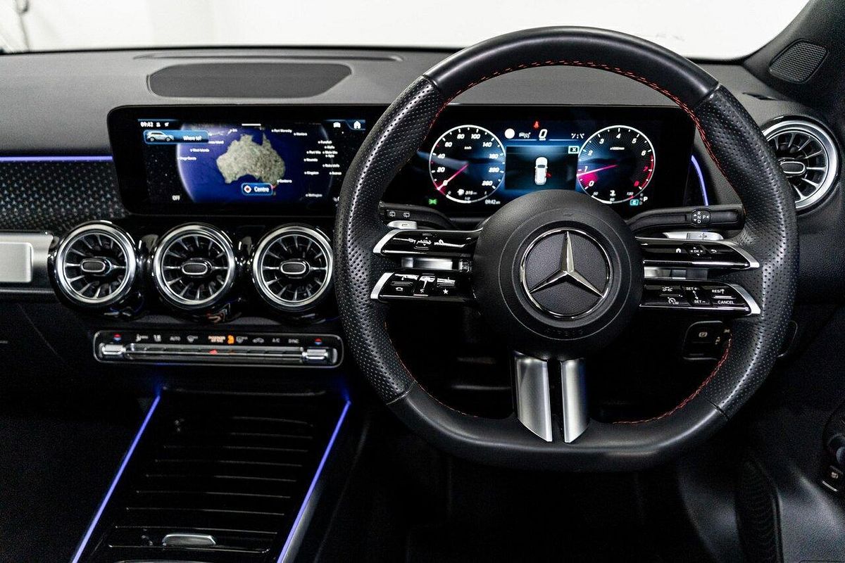 2024 Mercedes-Benz GLB-Class GLB200 X247