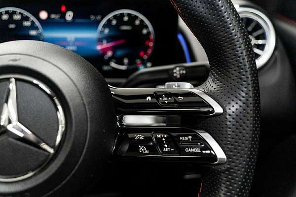 2024 Mercedes-Benz GLB-Class GLB200 X247