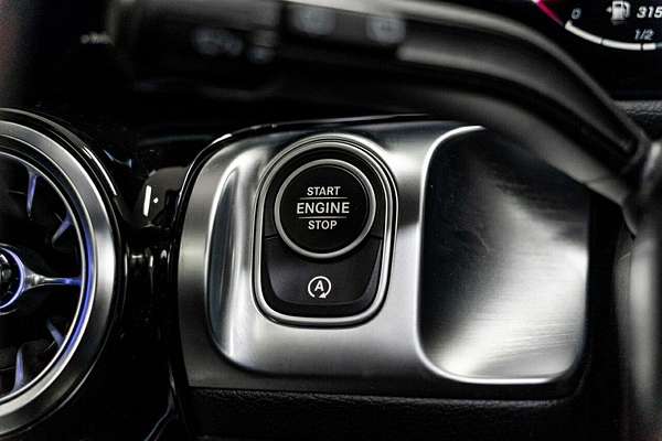 2024 Mercedes-Benz GLB-Class GLB200 X247