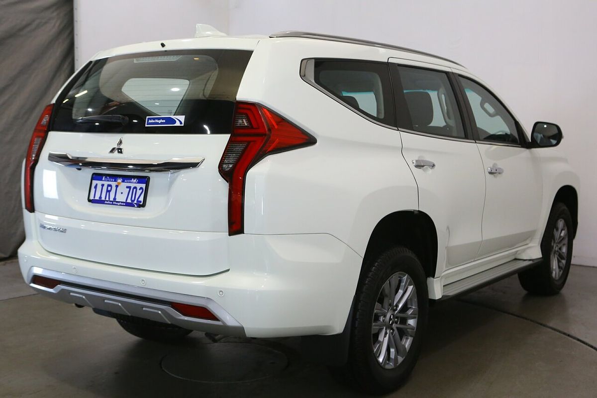 2024 Mitsubishi Pajero Sport GLX QF