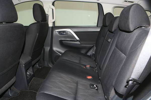2024 Mitsubishi Pajero Sport GLX QF