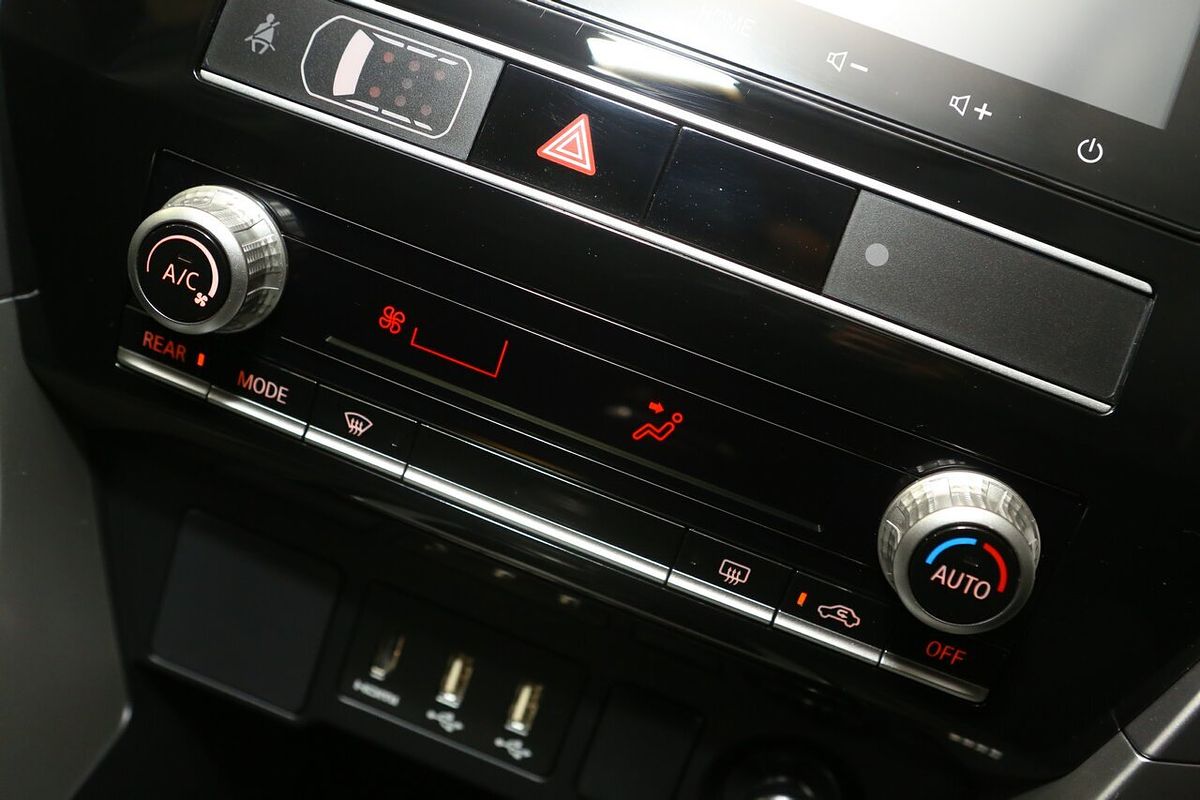 2024 Mitsubishi Pajero Sport GLX QF