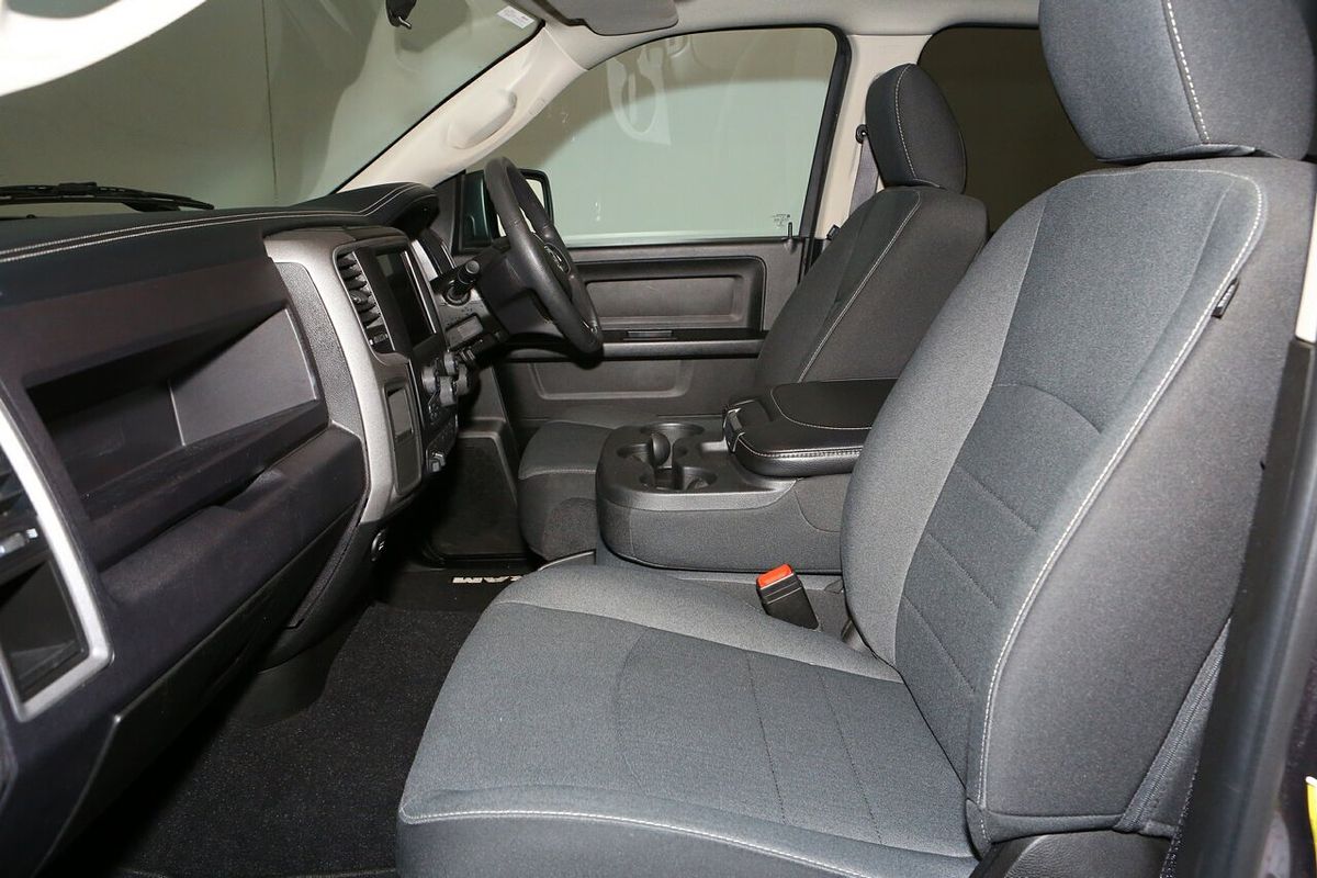 2022 RAM 1500 Express DS 4X4 SWB