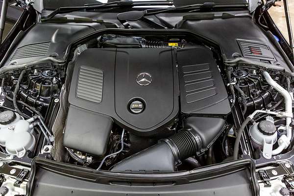 2024 Mercedes-Benz C-Class C300 W206