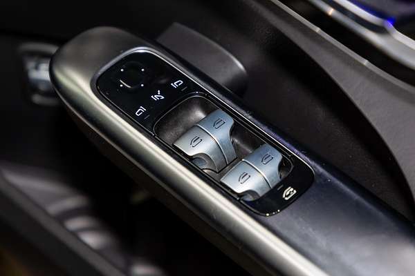2024 Mercedes-Benz C-Class C300 W206