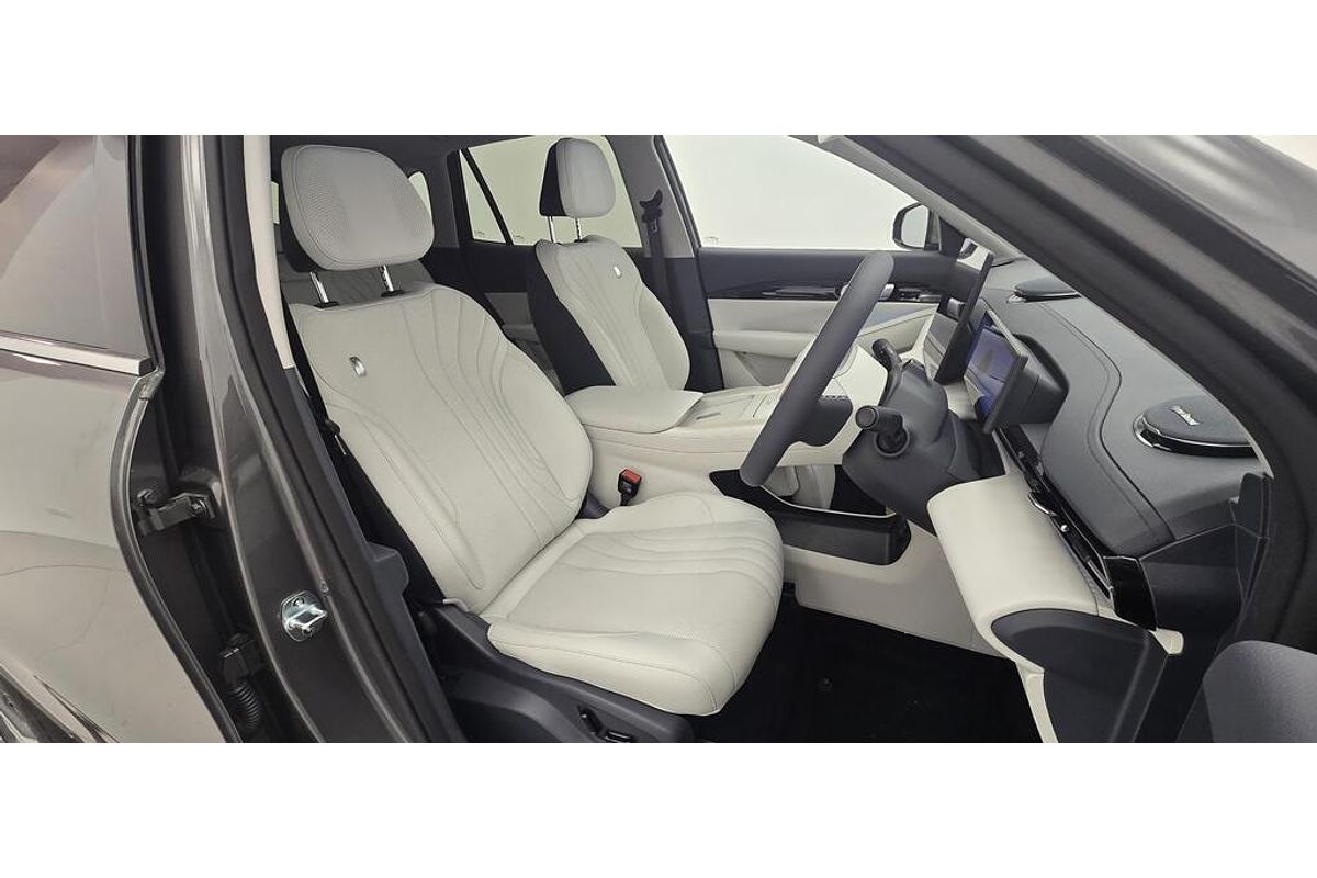 2025 Geely EX5 Inspire E245