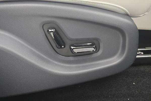 2025 Geely EX5 Inspire E245