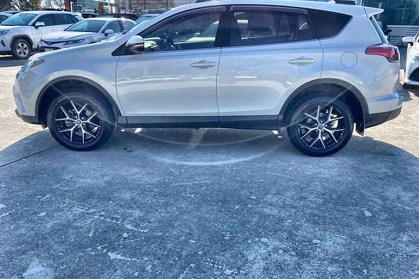 2017 Toyota RAV4 GXL ASA44R