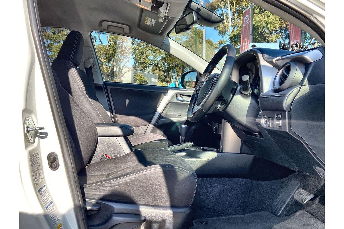2017 Toyota RAV4 GXL ASA44R