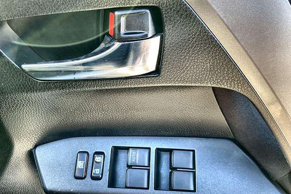 2017 Toyota RAV4 GXL ASA44R