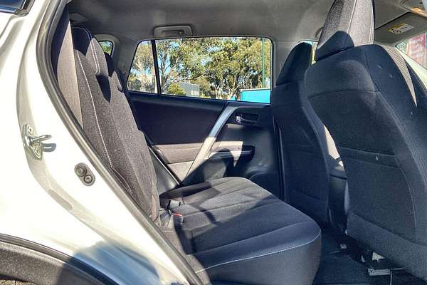 2017 Toyota RAV4 GXL ASA44R