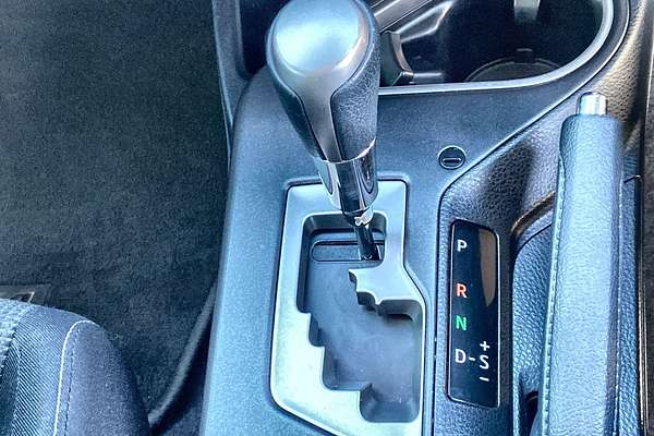 2017 Toyota RAV4 GXL ASA44R