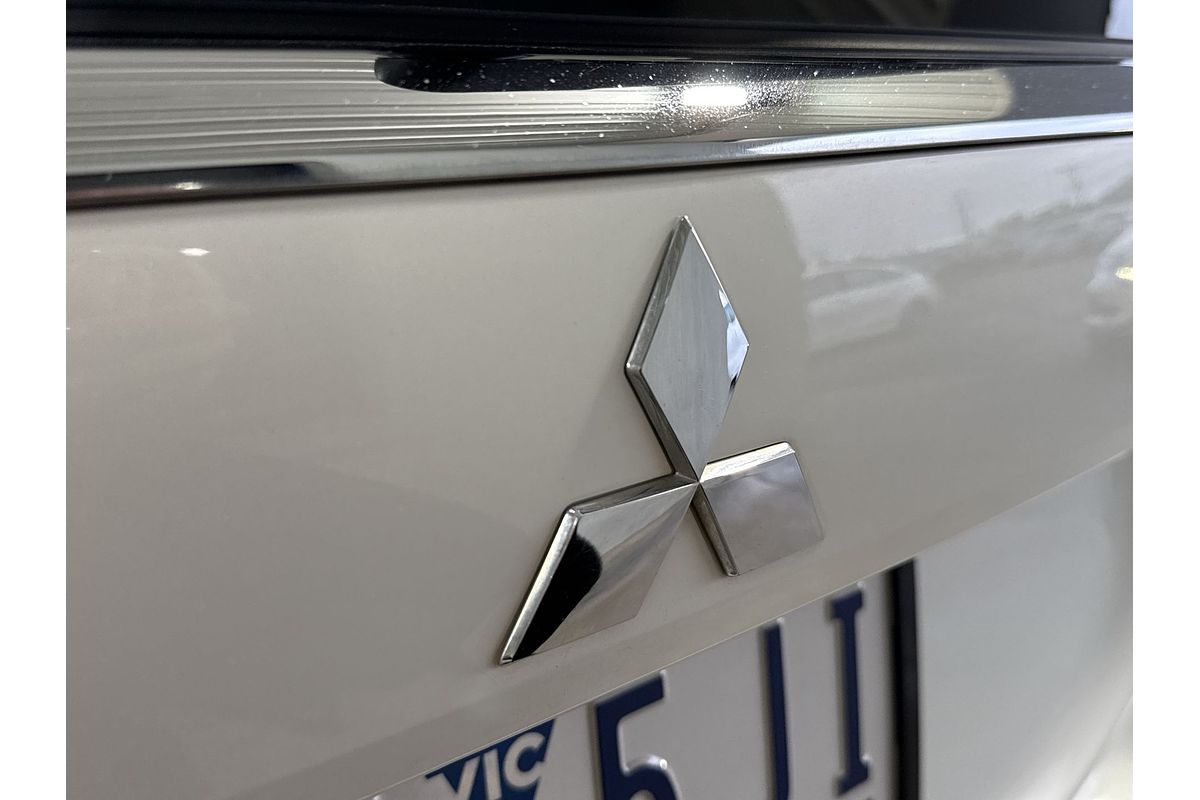 2017 Mitsubishi Outlander ES ZL