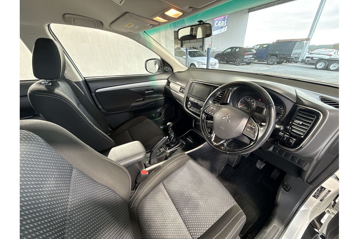2017 Mitsubishi Outlander ES ZL