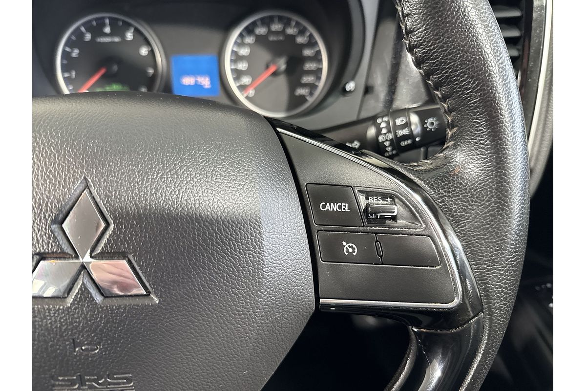 2017 Mitsubishi Outlander ES ZL