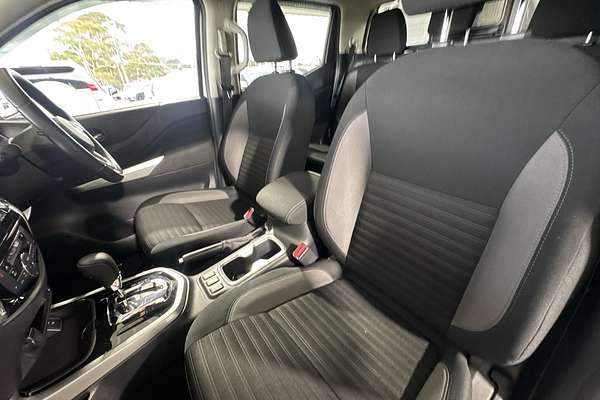 2023 Nissan Navara ST-X D23 Rear Wheel Drive
