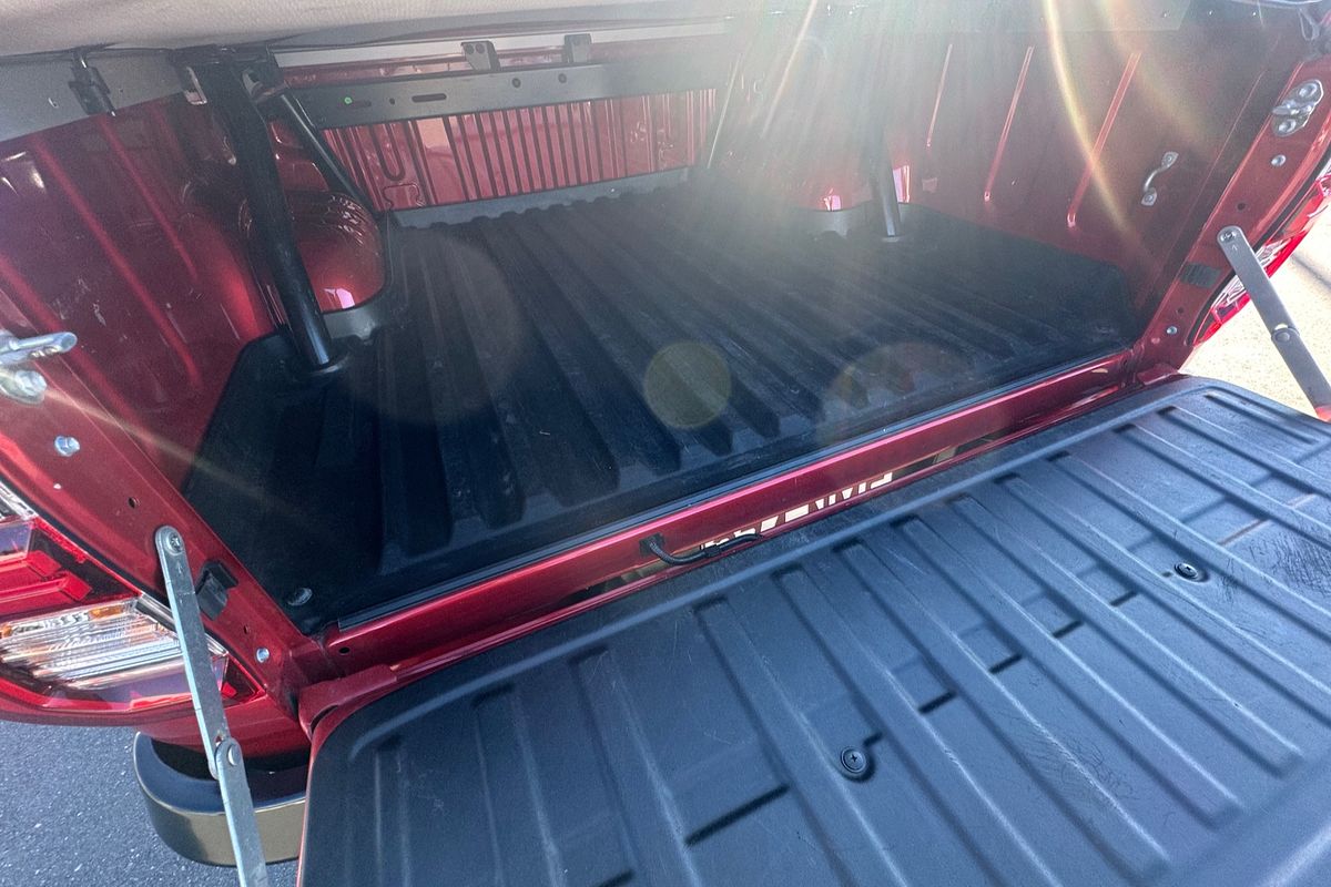 2021 Toyota Hilux Rugged X GUN126R 4X4