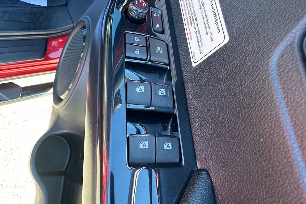 2021 Toyota Hilux Rugged X GUN126R 4X4