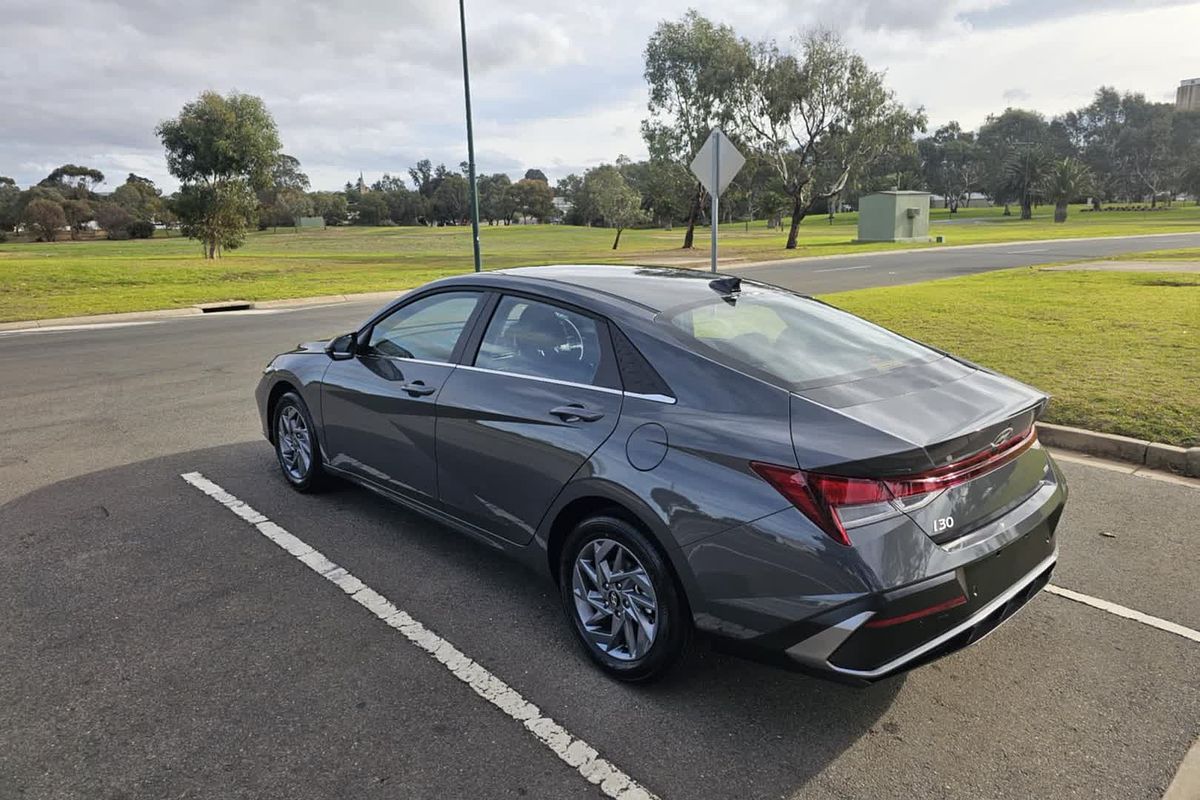 2025 Hyundai i30 Hybrid CN7.V2