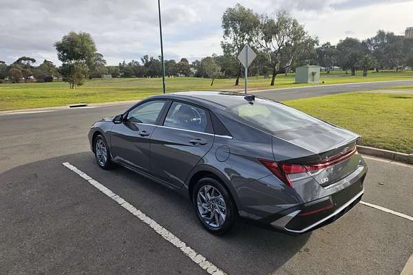 2025 Hyundai i30 Hybrid CN7.V2