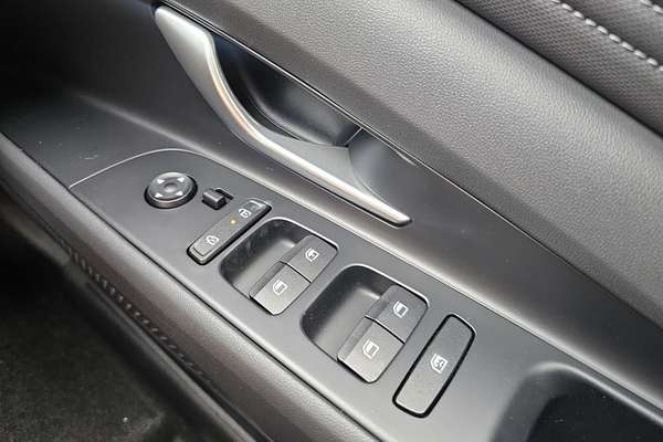 2025 Hyundai i30 Hybrid CN7.V2
