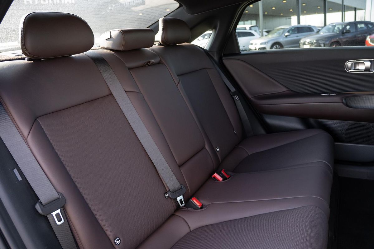2023 Hyundai IONIQ 6 EPIQ CE.V1