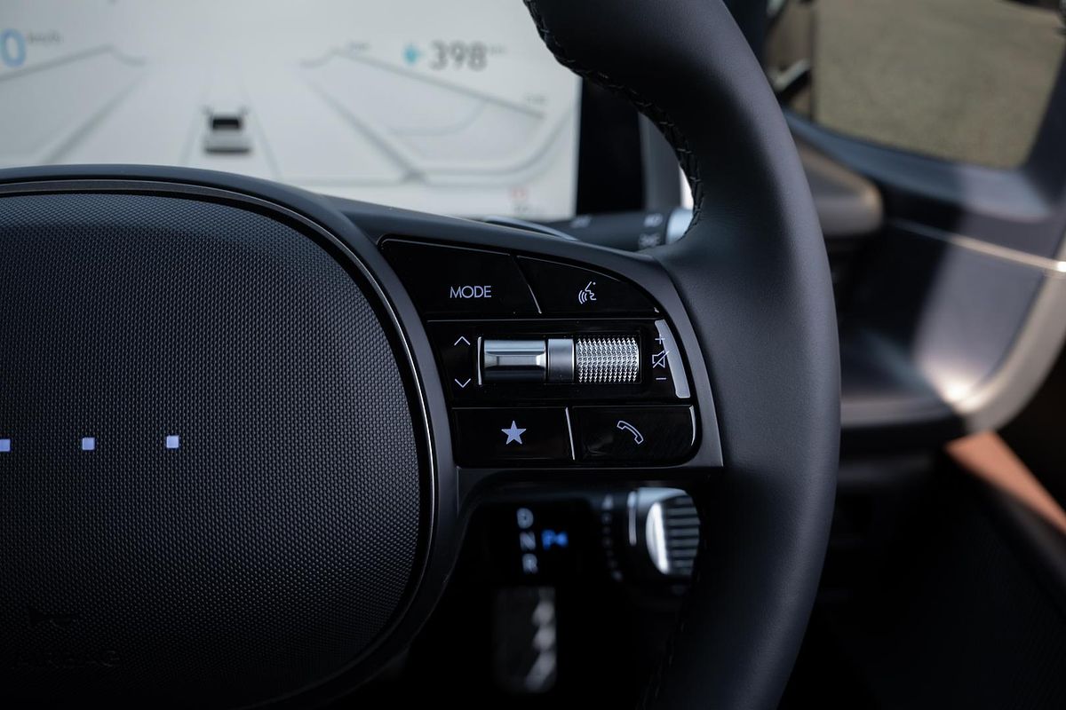 2023 Hyundai IONIQ 6 EPIQ CE.V1