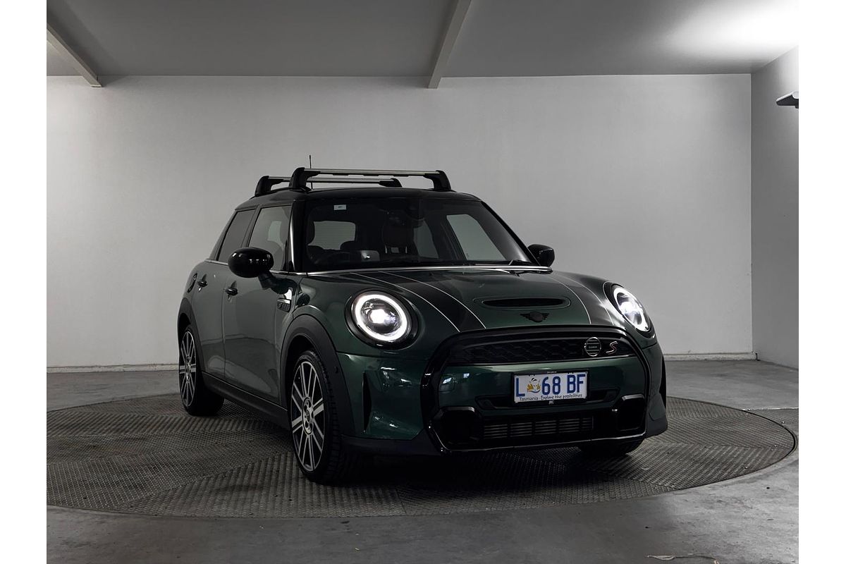 2023 MINI Hatch Cooper S Classic F55 LCI-2