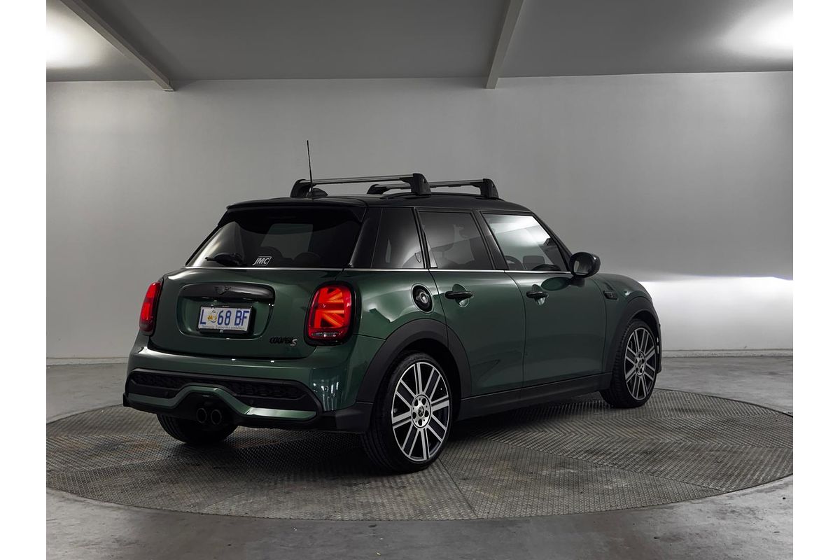 2023 MINI Hatch Cooper S Classic F55 LCI-2