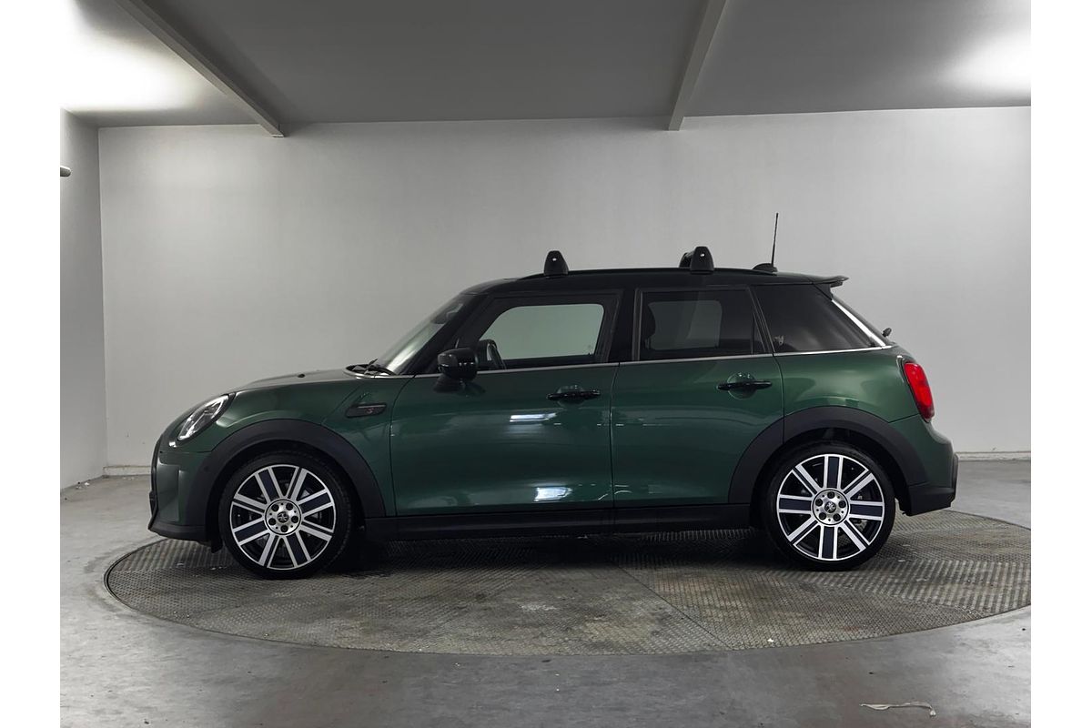 2023 MINI Hatch Cooper S Classic F55 LCI-2