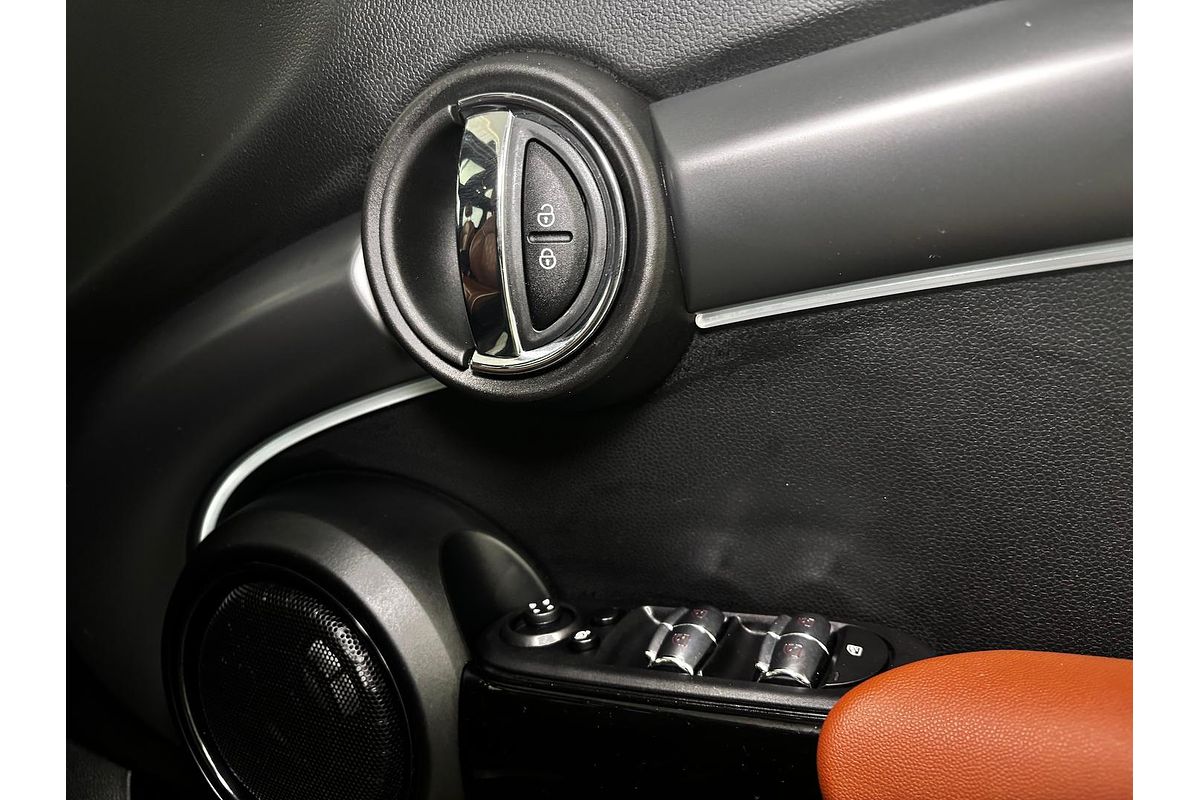 2023 MINI Hatch Cooper S Classic F55 LCI-2
