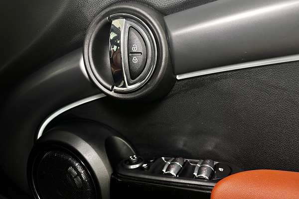 2023 MINI Hatch Cooper S Classic F55 LCI-2
