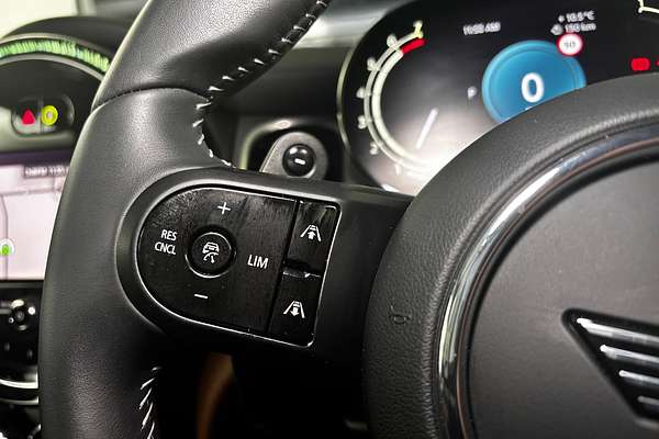 2023 MINI Hatch Cooper S Classic F55 LCI-2