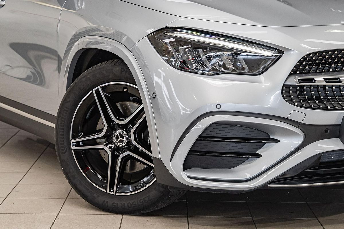 2025 Mercedes-Benz GLA-Class GLA200 H247