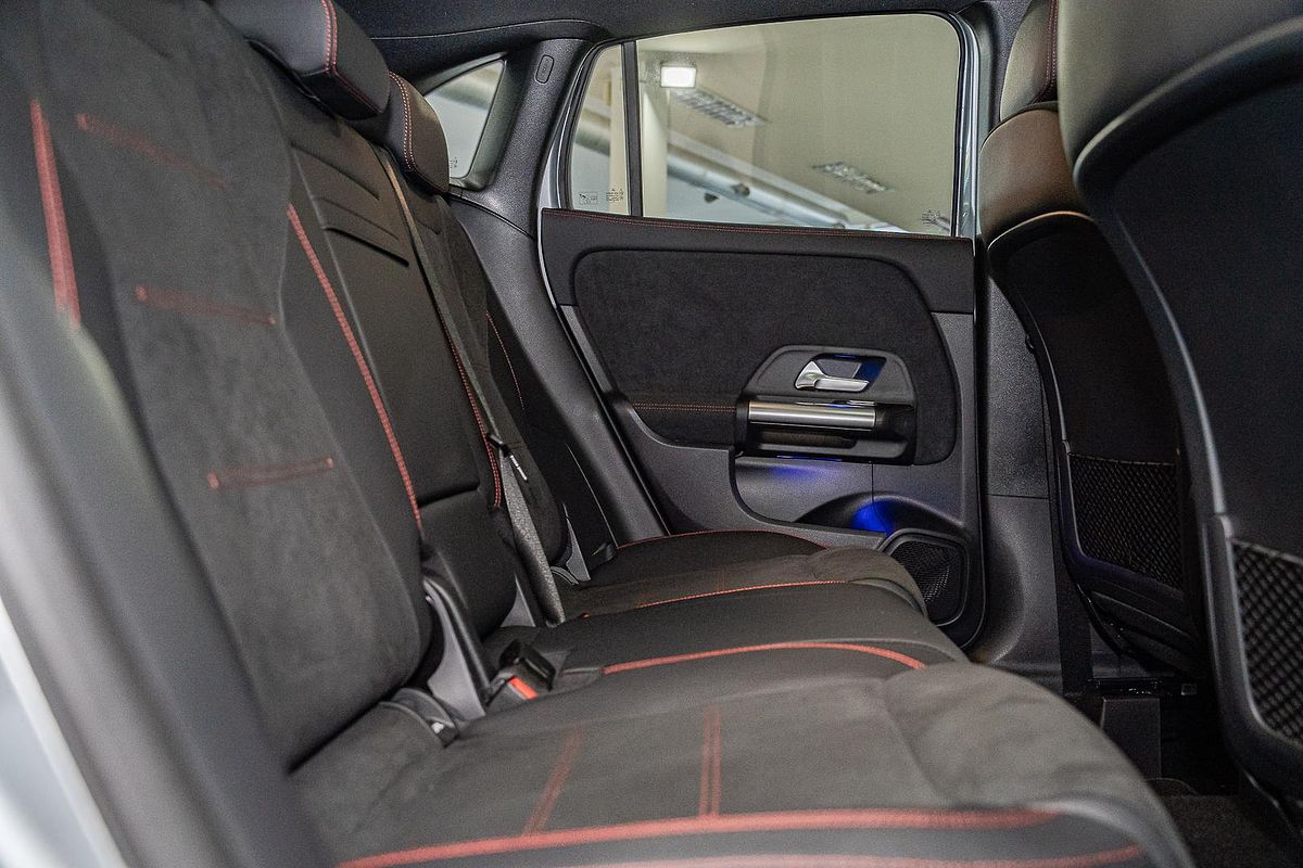 2025 Mercedes-Benz GLA-Class GLA200 H247