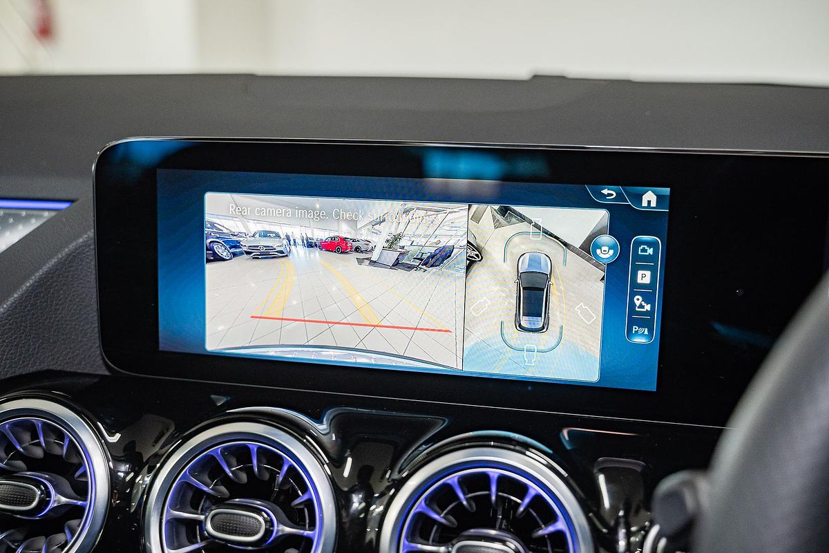2025 Mercedes-Benz GLA-Class GLA200 H247