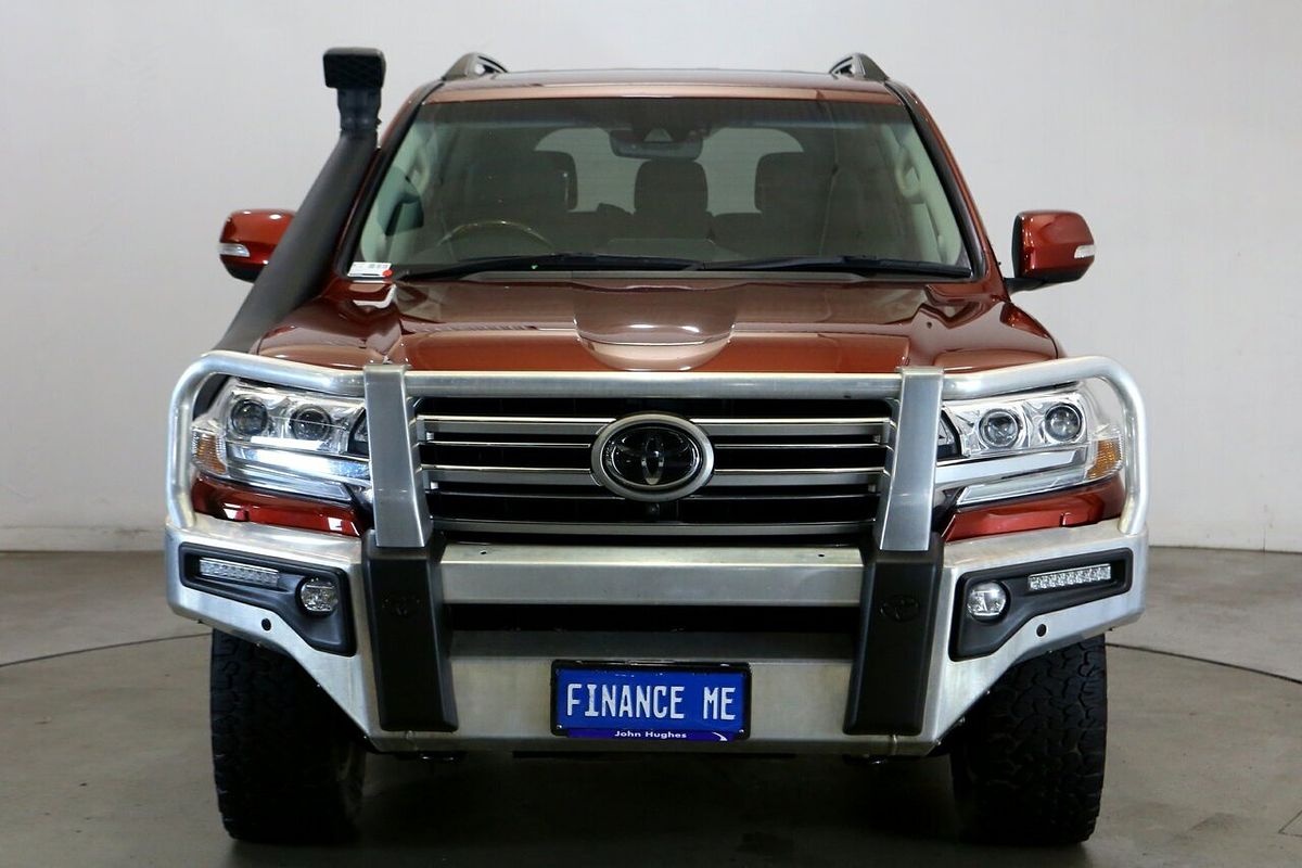 2019 Toyota Landcruiser Sahara VDJ200R
