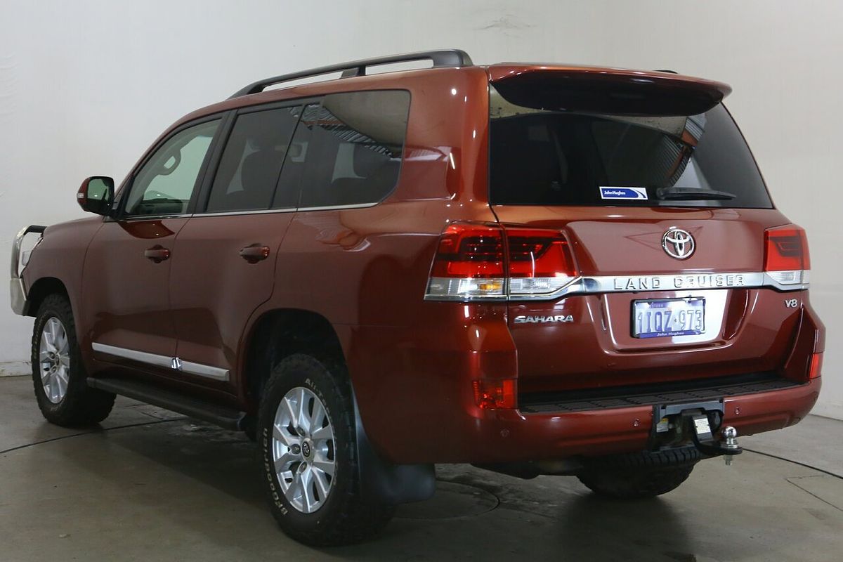2019 Toyota Landcruiser Sahara VDJ200R