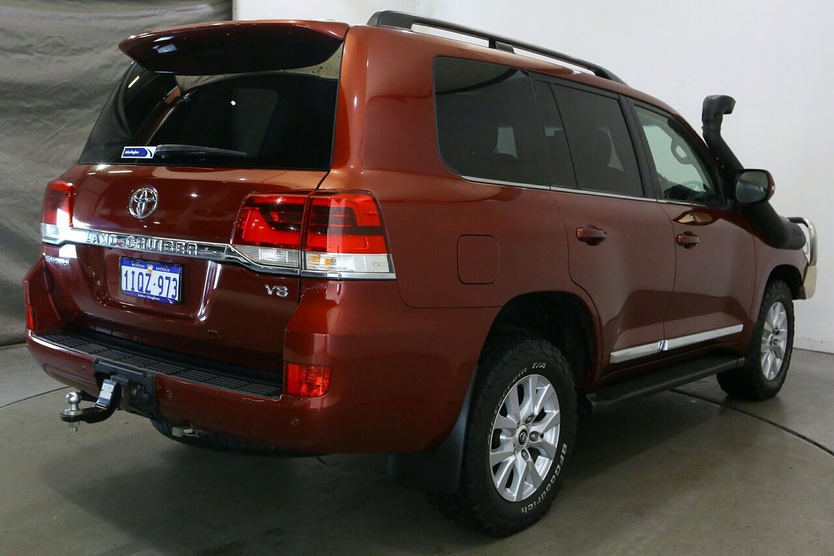 2019 Toyota Landcruiser Sahara VDJ200R
