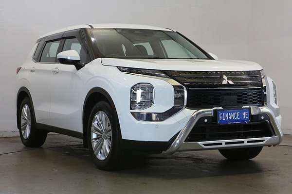 2022 Mitsubishi Outlander ES ZM