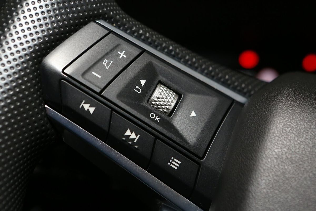 2022 Mitsubishi Outlander ES ZM